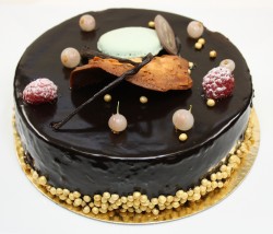 Chocolate birthday cake design