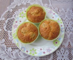 Banana cupcakes :)
(2014 June)