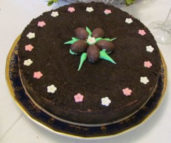 Easter chocolate cake
(2014 April)