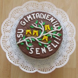 Father’s birthday cake with little owls
(2014 April)