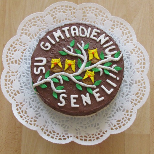 Father’s birthday cake with little owls
(2014 April)