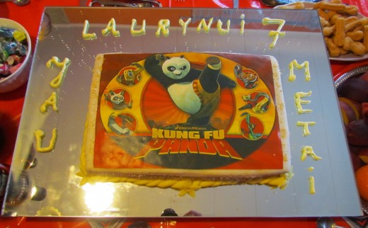 Tasty cake for my son’s birthday (2011 August)
