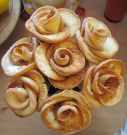 My mother’s birthday biscuit roses(2014 October)