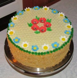 Honey caramel cake for my mother-in-law birthday
(2014 November)