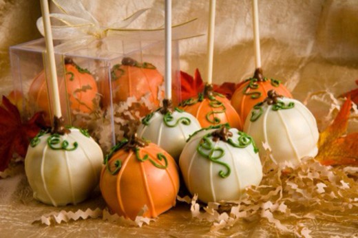 Beautiful Halloween cake pops