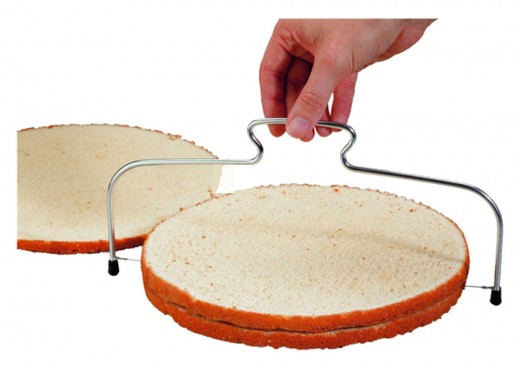 Cake cutter