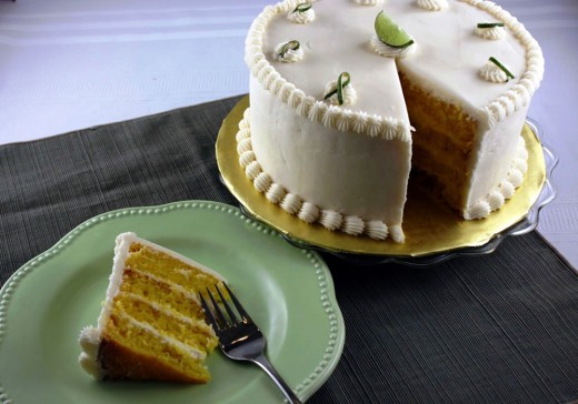 Cake with key lime