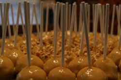 Caramel cake pops