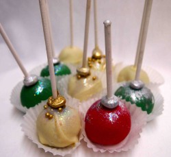 Christmas ornament cake pop