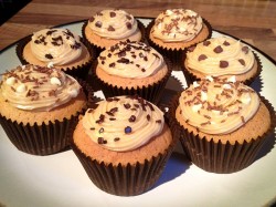 Cupcakes with peanut butter frosting