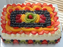 Fruit cake with berries