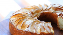 Glutenfree apple cake