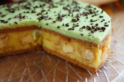 Green eclair cake