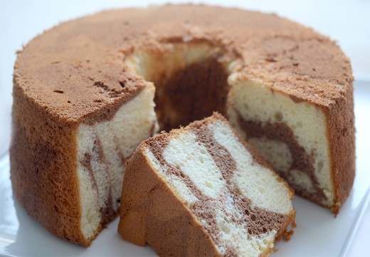 Marble chiffon cake