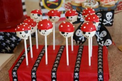 Pirate cake pops