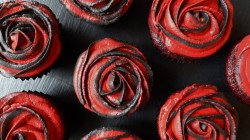 Red velvet rose cupcakes