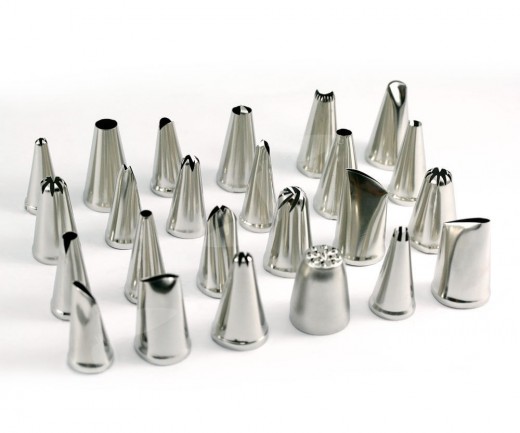 Steel icing piping nozzles set