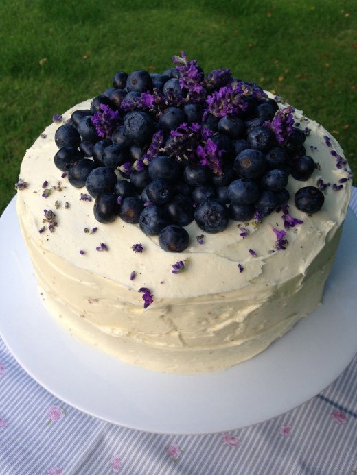 Tasty blueberry cake