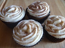 Tiramisu cupcake with rose frosting