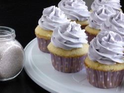 Vanilla bean cupcakes