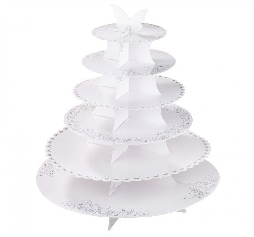 White cake stands