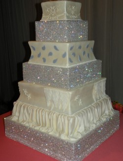 Square wedding cake