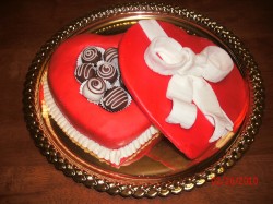 Sweet Valentine’s day cake