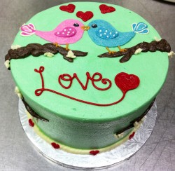 Valentine’s day cake with birds