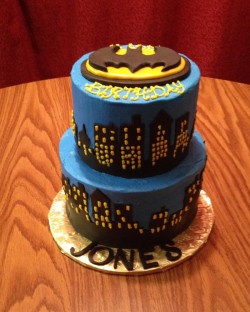 2 tier Batman cake