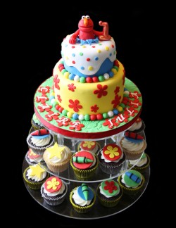 2 tier Elmo cake