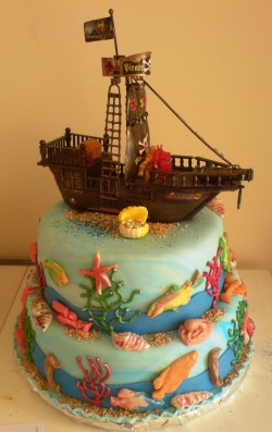 2 tier pirate cake with ship