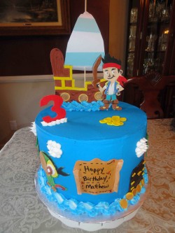 3 year birthday cake with pirate