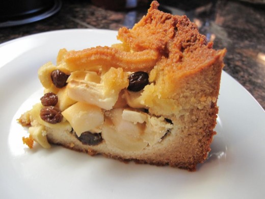 Almond and apple cake