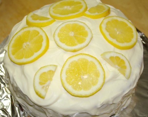 Cake with fresh lemons