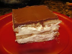 Delicious Eclair cake’s piece