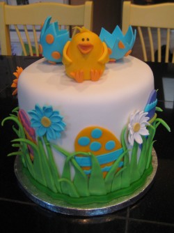 Easter cake with cute chicken