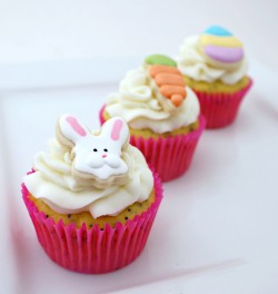 Easter cupcakes with poppy seeds