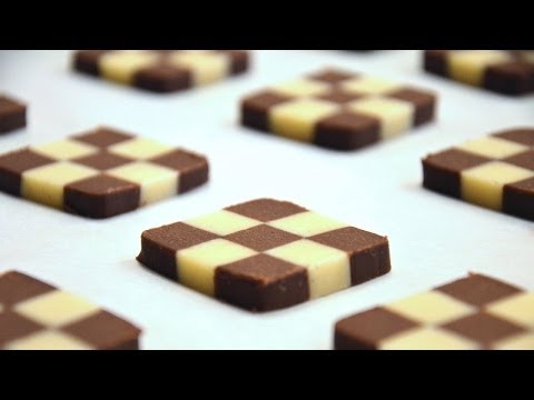 How to shape Checkerboard cookies
