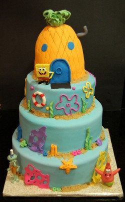 4 tier Spongebob cake