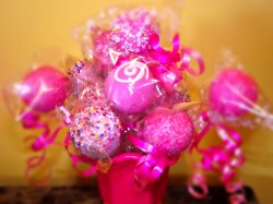 Beautiful birthday cake pops