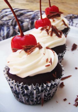 Black Forest cupcakes