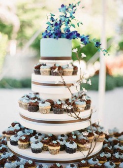 Blue wedding cupcakes