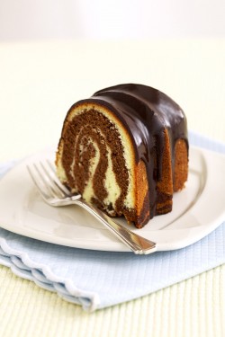 Chocolate marble cake