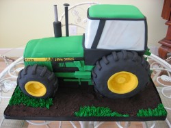 Fondant tractor cake