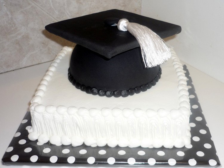 Graduation cake