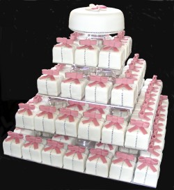 Mini square wedding cakes