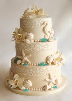 Pretty beach wedding cake