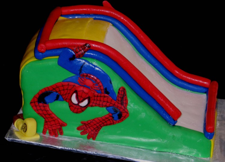 Spiderman slide cake