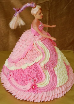 Barbie cake topper