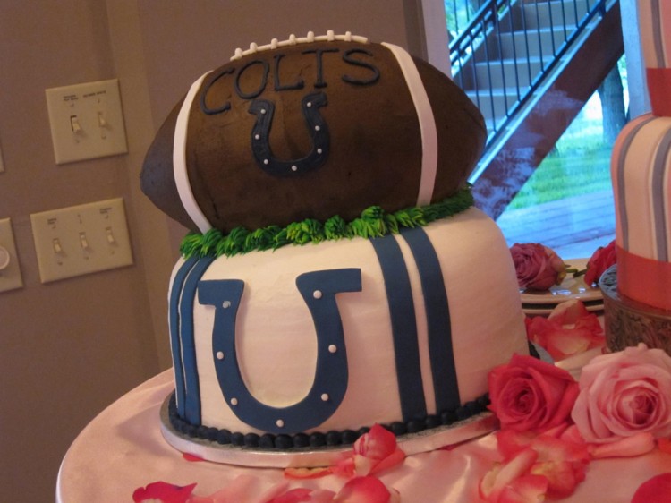 Grooms cake – colts